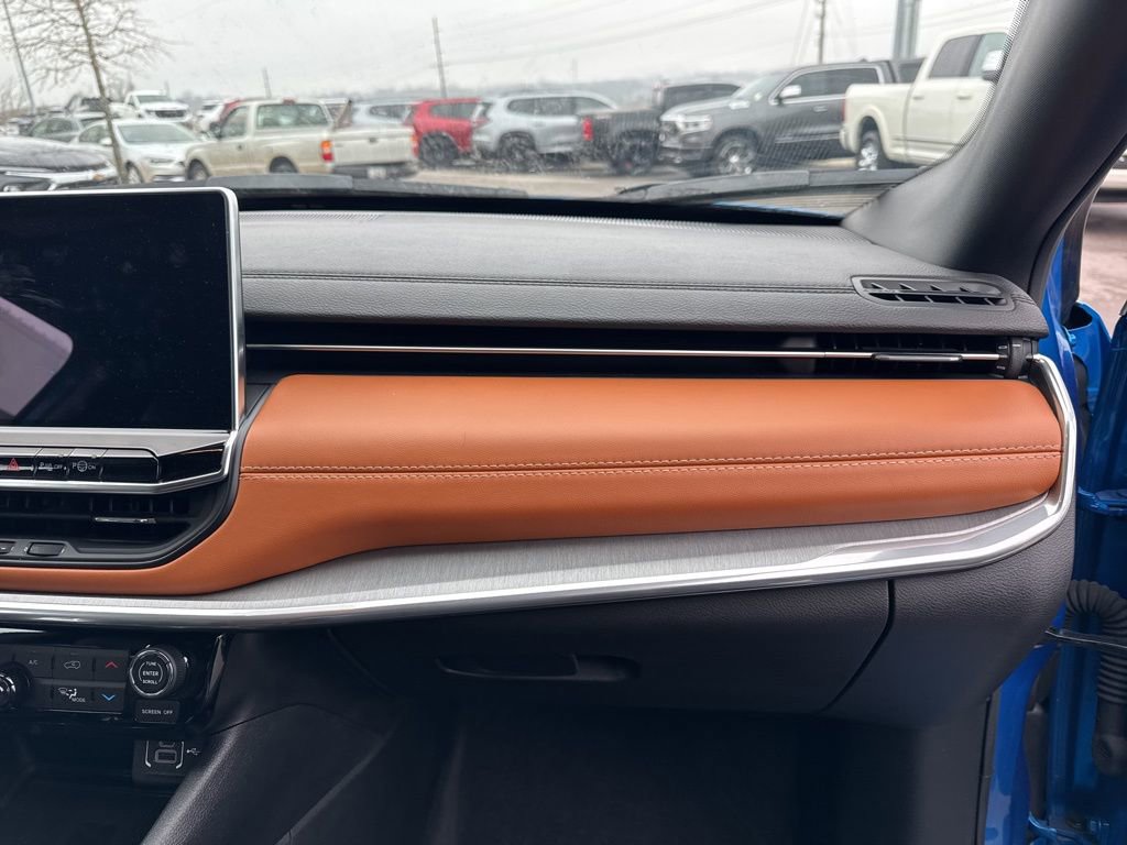 Used 2024 Jeep Compass Limited w/ Elite Group image 20