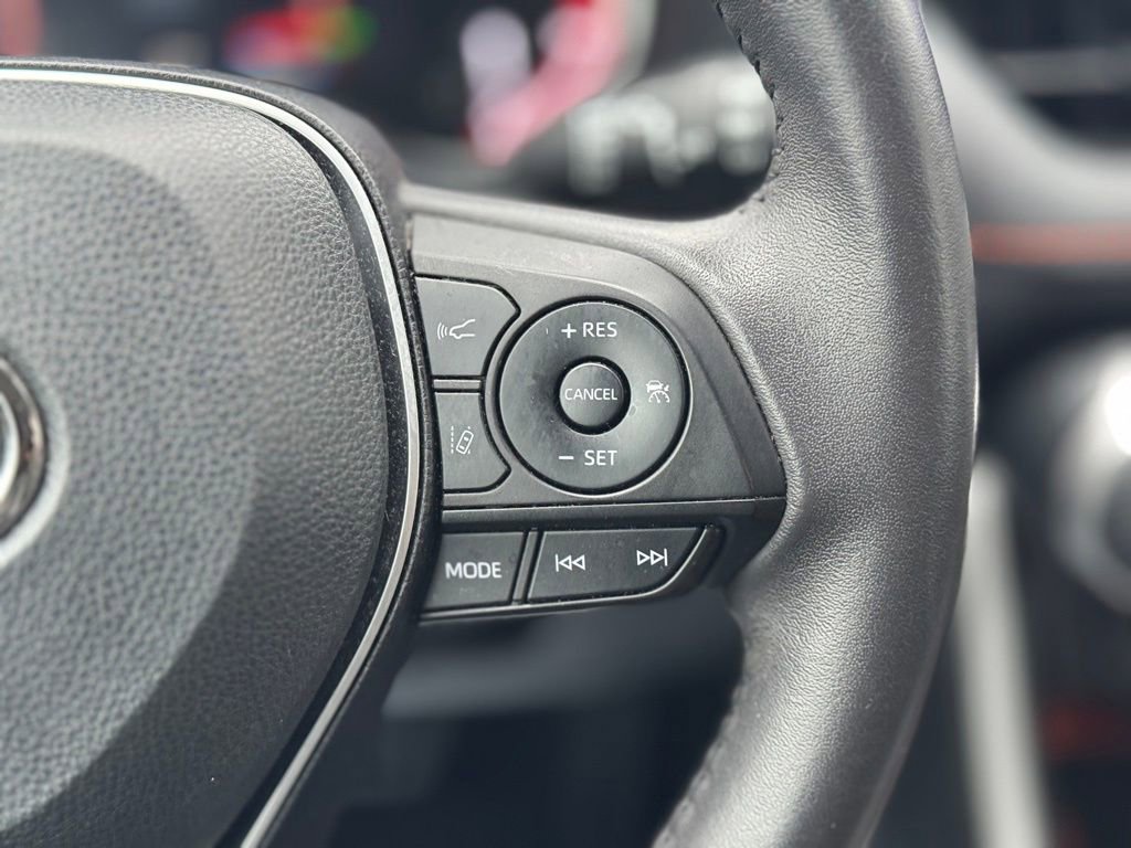 Used 2023 Toyota RAV4 Adventure image 31