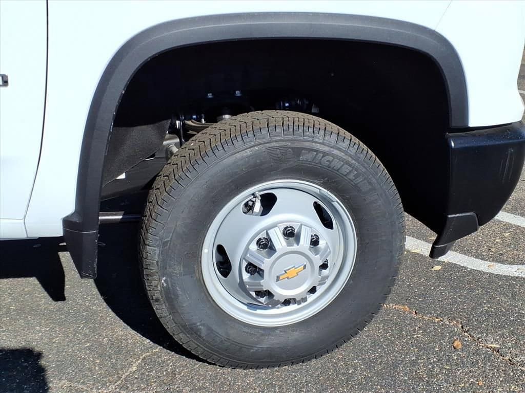 New 2026 Chevrolet Silverado 3500 W/T w/ WT Convenience Package AWD/4WD image 9
