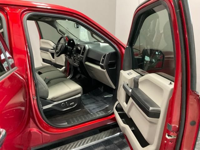 Used 2016 Ford F150 XLT w/ Equipment Group 302A Luxury RWD image 22