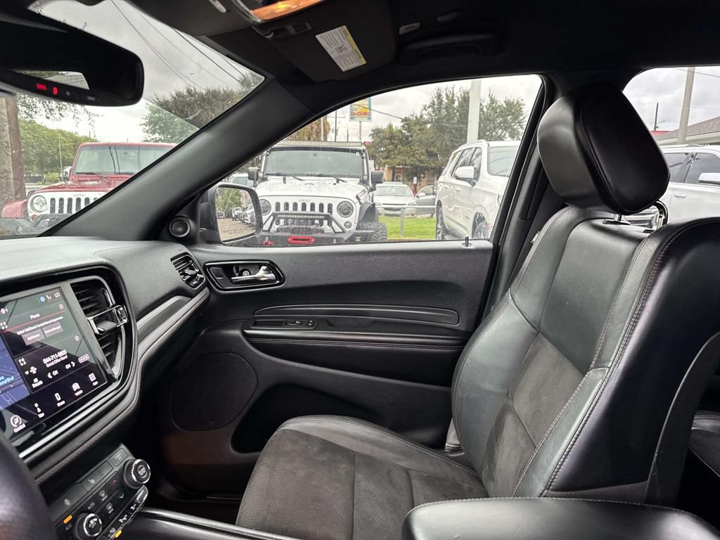 Used 2022 Dodge Durango R/T w/ Tow 'N Go Package AWD/4WD image 17