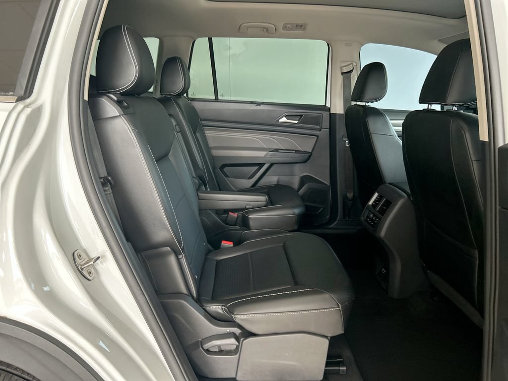 Certified 2021 Volkswagen Atlas SEL R-Line AWD/4WD image 39