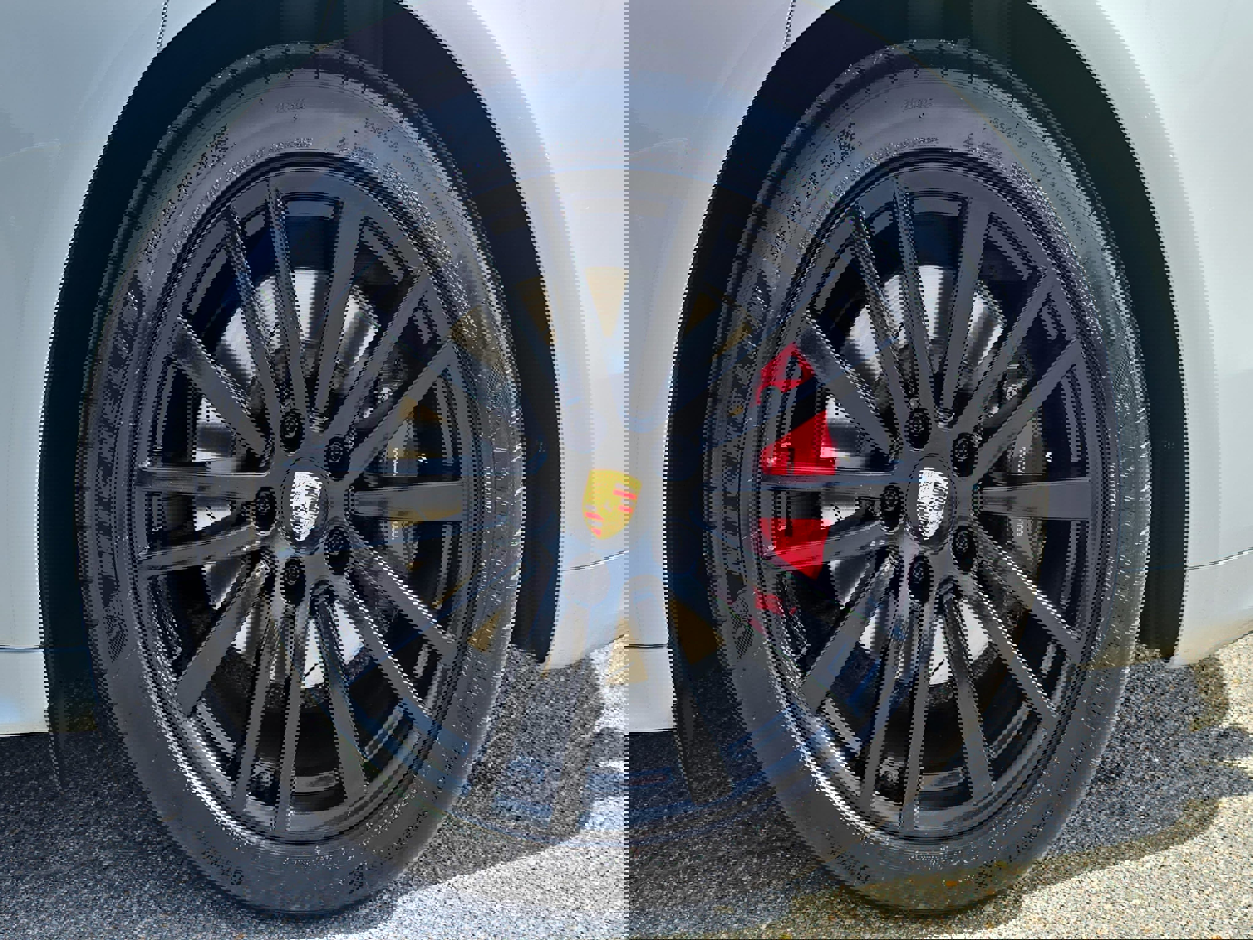 Used 2020 Porsche Panamera GTS image 35