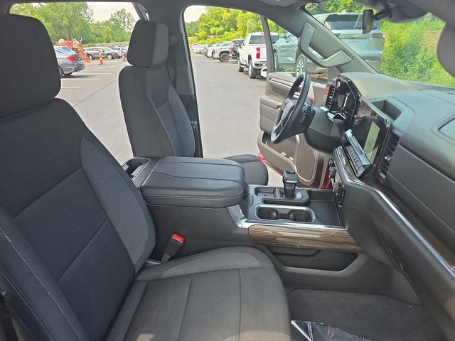 Used 2024 Chevrolet Silverado 1500 RST w/ Z71 Off-Road Package AWD/4WD image 14