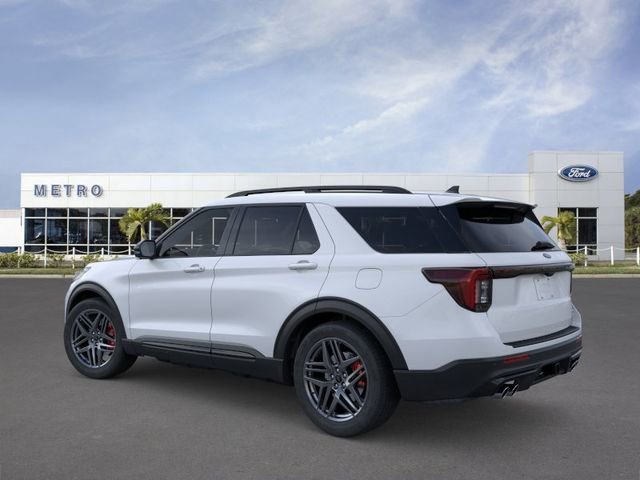New 2026 Ford Explorer ST RWD image 4