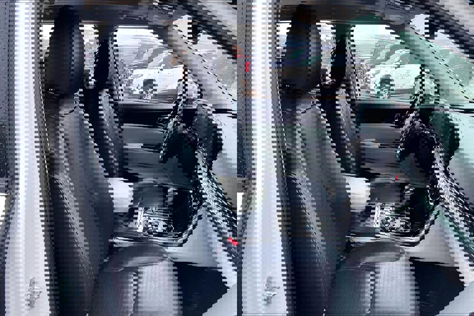 Used 2022 Kia Carnival SX Prestige FWD image 9