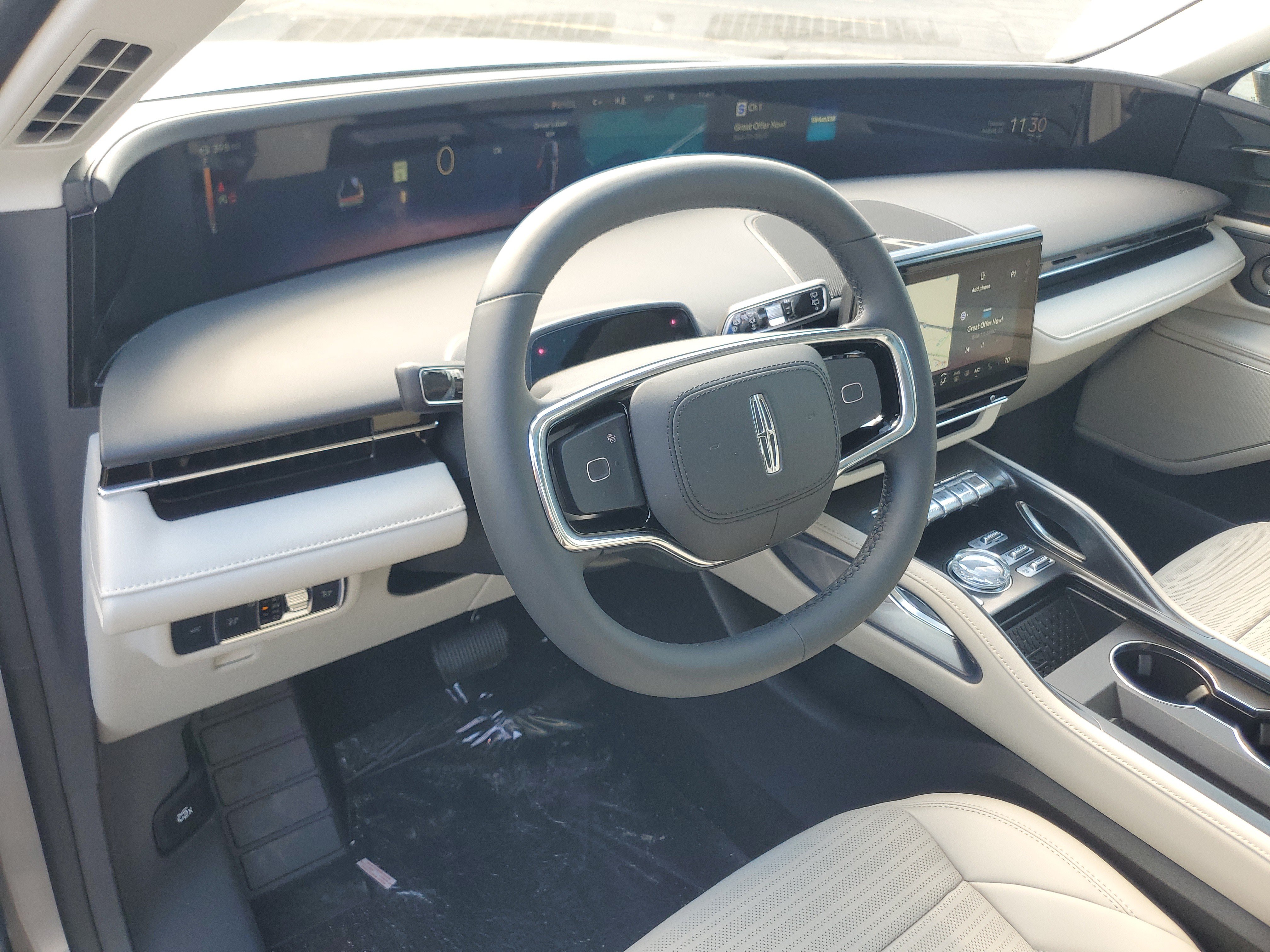 New 2026 Lincoln Nautilus Reserve w/ Jet Appearance Package AWD/4WD image 13