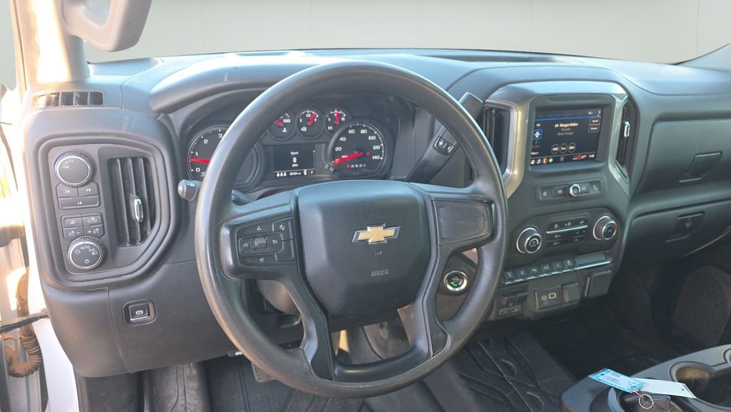 Used 2024 Chevrolet Silverado 2500 Custom w/ Custom Value Package AWD/4WD image 11