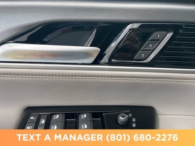 New 2026 Jeep Grand Wagoneer 4WD w/ 8-Passenger Seating Package image 18