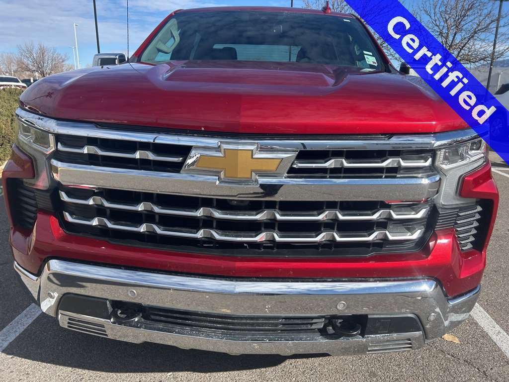 Used 2023 Chevrolet Silverado 1500 LTZ image 2