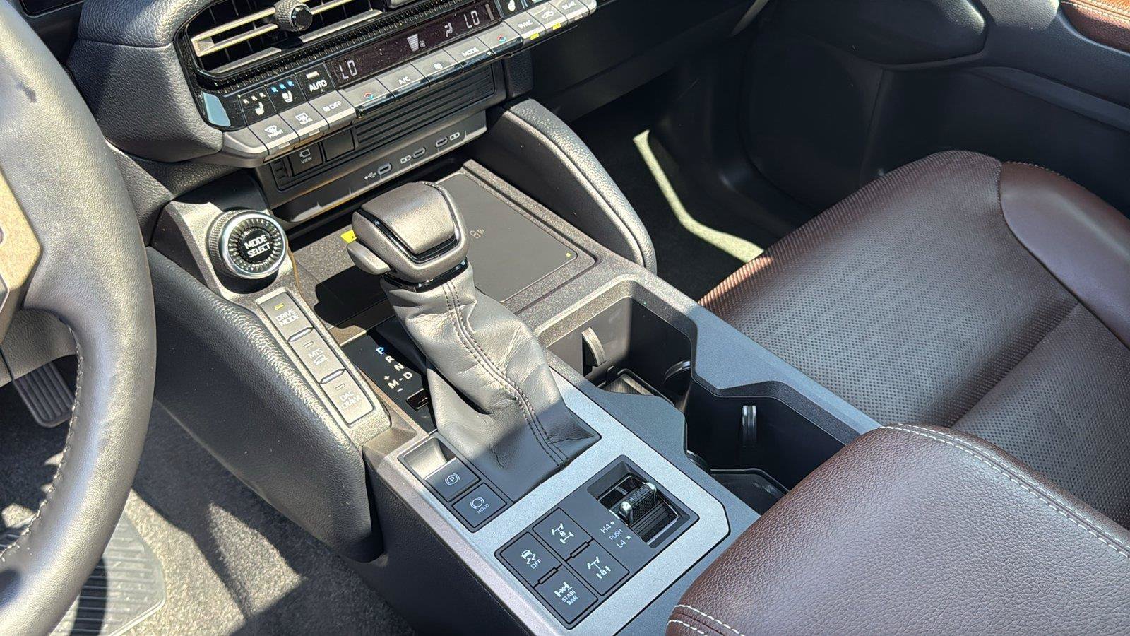 Used 2026 Toyota Land Cruiser w/ Premium Package AWD/4WD image 24