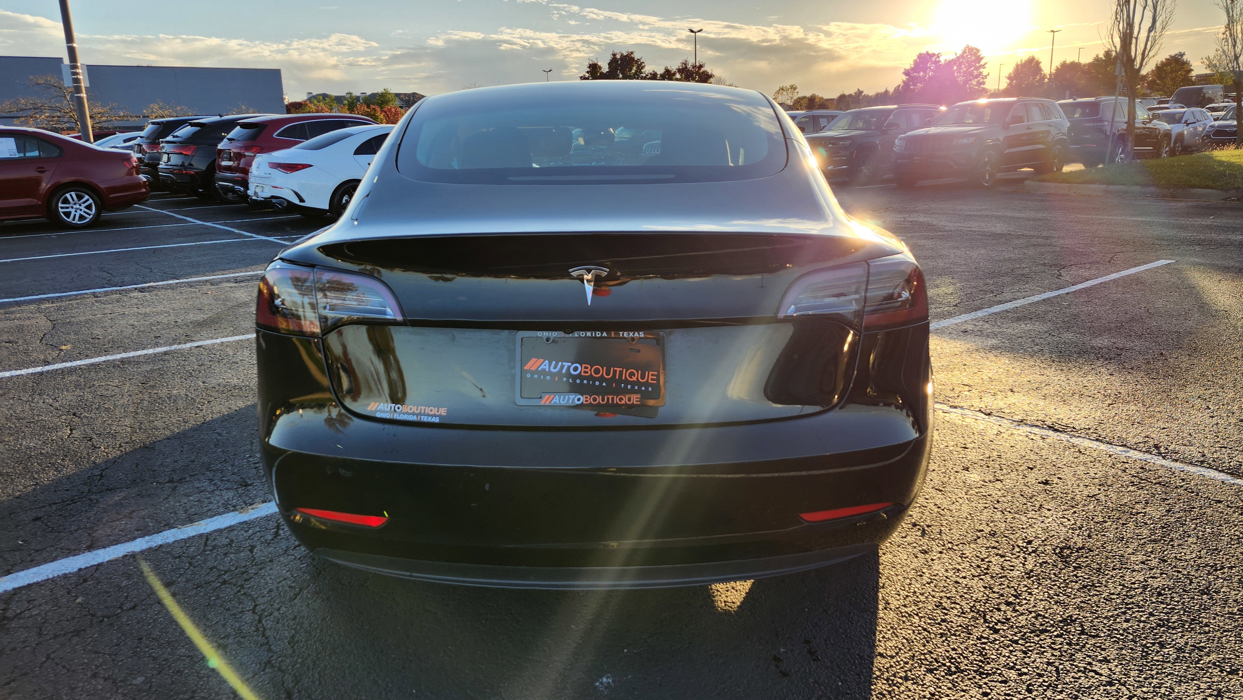 Used 2023 Tesla Model 3 Standard Range image 10