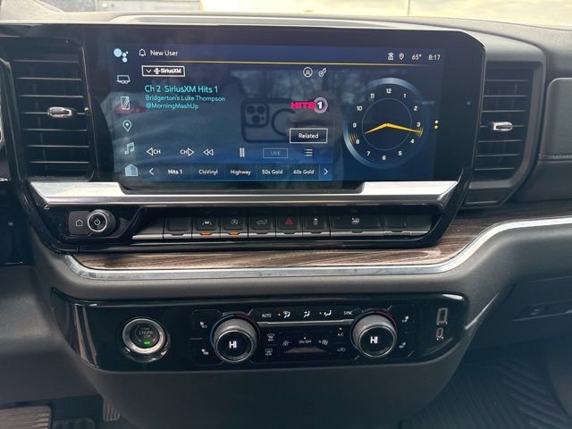 Used 2023 Chevrolet Silverado 1500 LT image 18