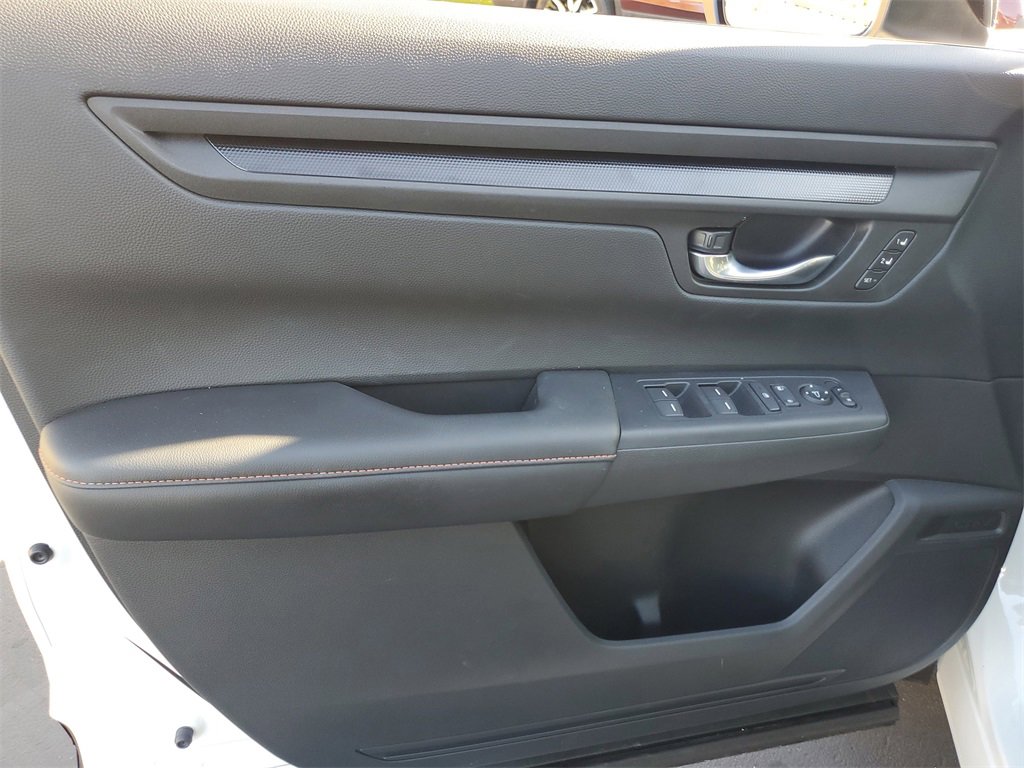 Used 2025 Honda CR-V Sport-L image 22