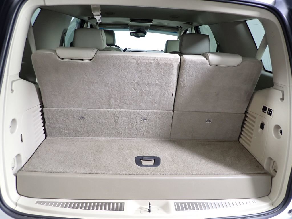 Used 2017 GMC Yukon Denali w/ Open Road Package image 18