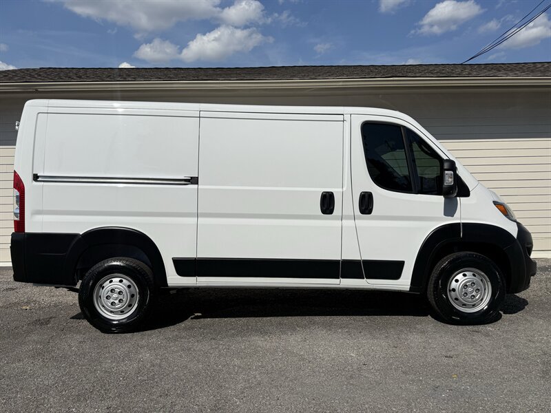Used 2023 RAM ProMaster 1500 w/ Driver Convenience Group FWD image 1