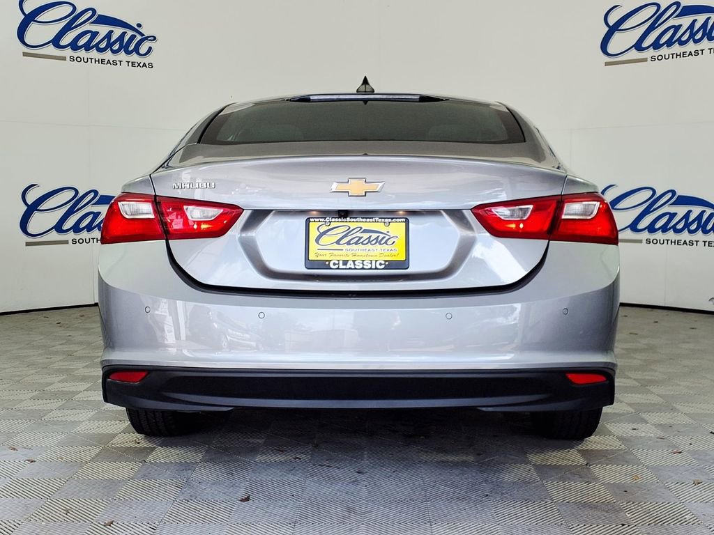 Used 2025 Chevrolet Malibu LS image 4