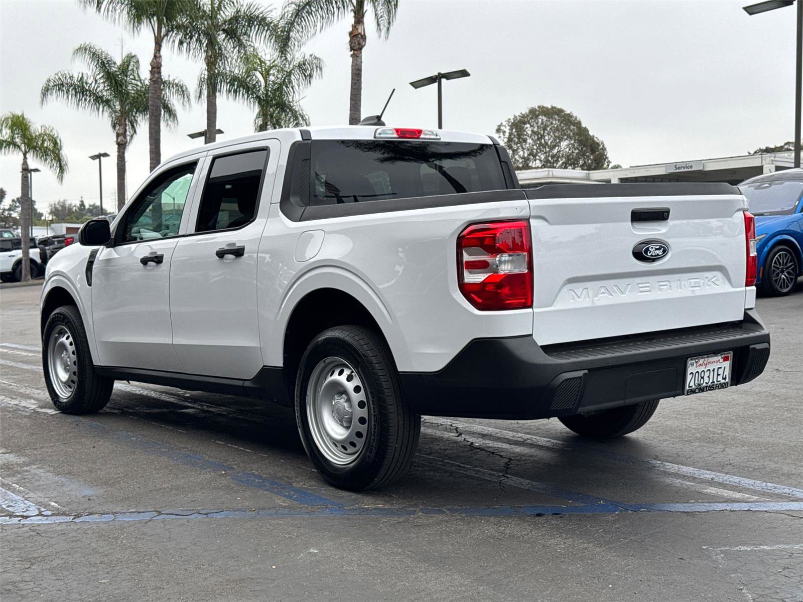 Used 2025 Ford Maverick XL image 11