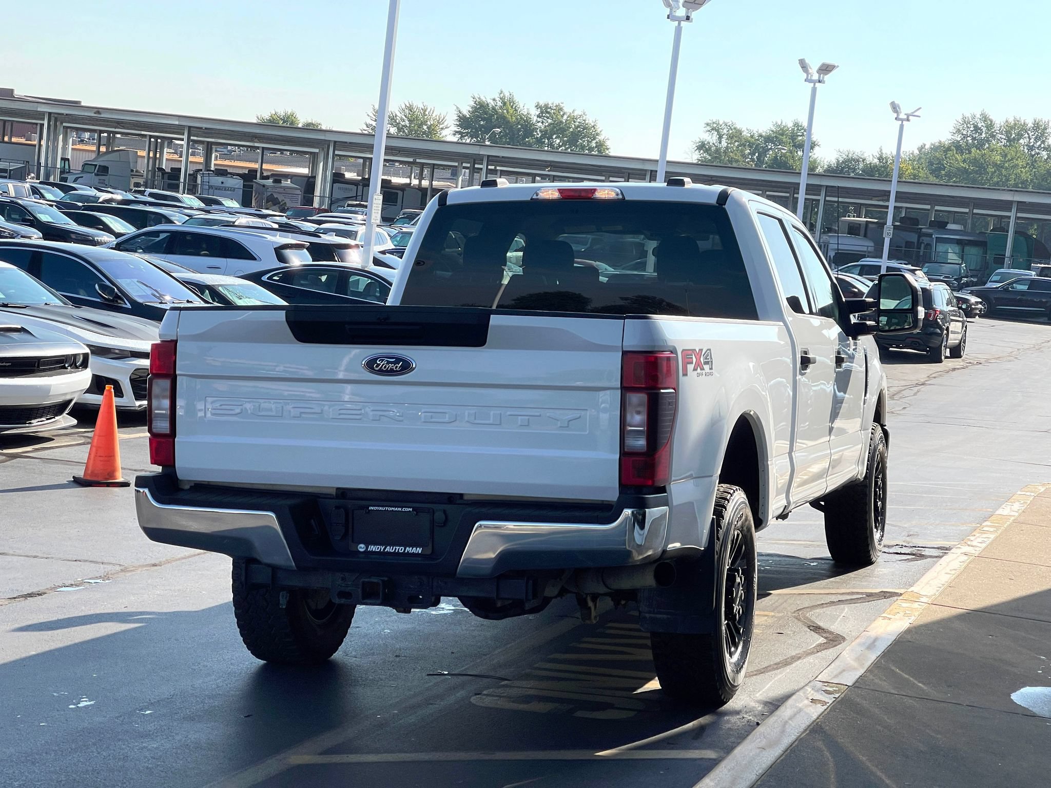 Used 2021 Ford F250 XLT w/ FX4 Off-Road Package AWD/4WD image 3