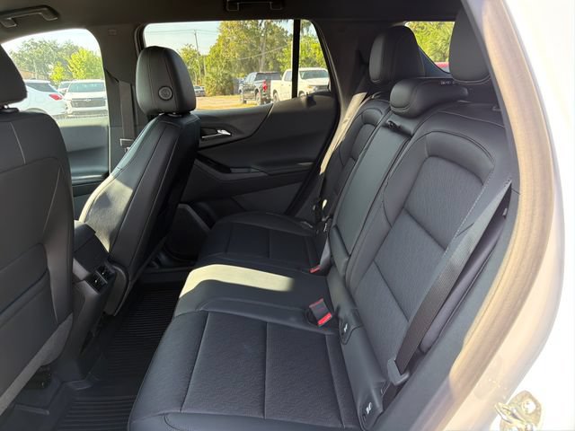 New 2027 Chevrolet Equinox LT w/ Convenience Package II FWD image 22