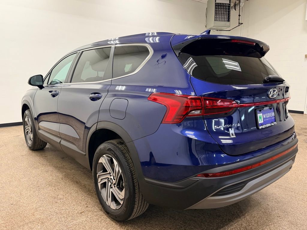 Used 2023 Hyundai Santa Fe SE AWD/4WD image 3