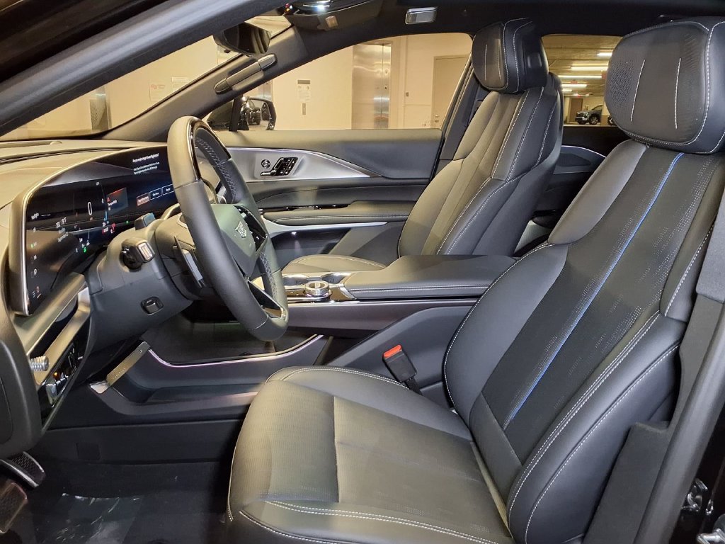 New 2027 Cadillac Lyriq Premium Sport RWD image 15