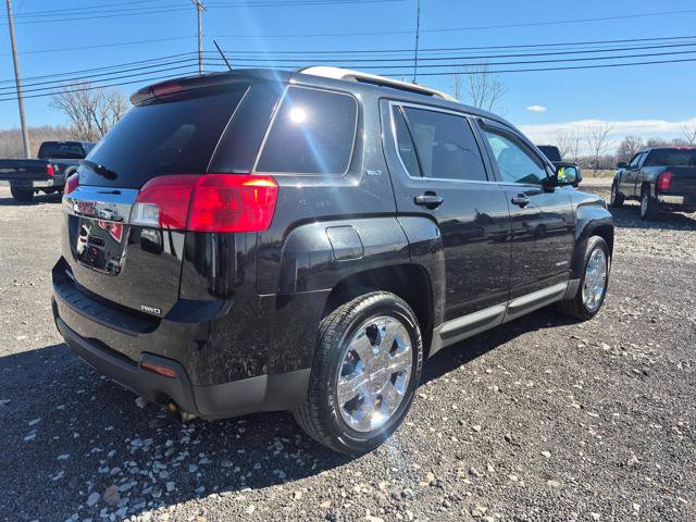 Used 2015 GMC Terrain SLT image 3