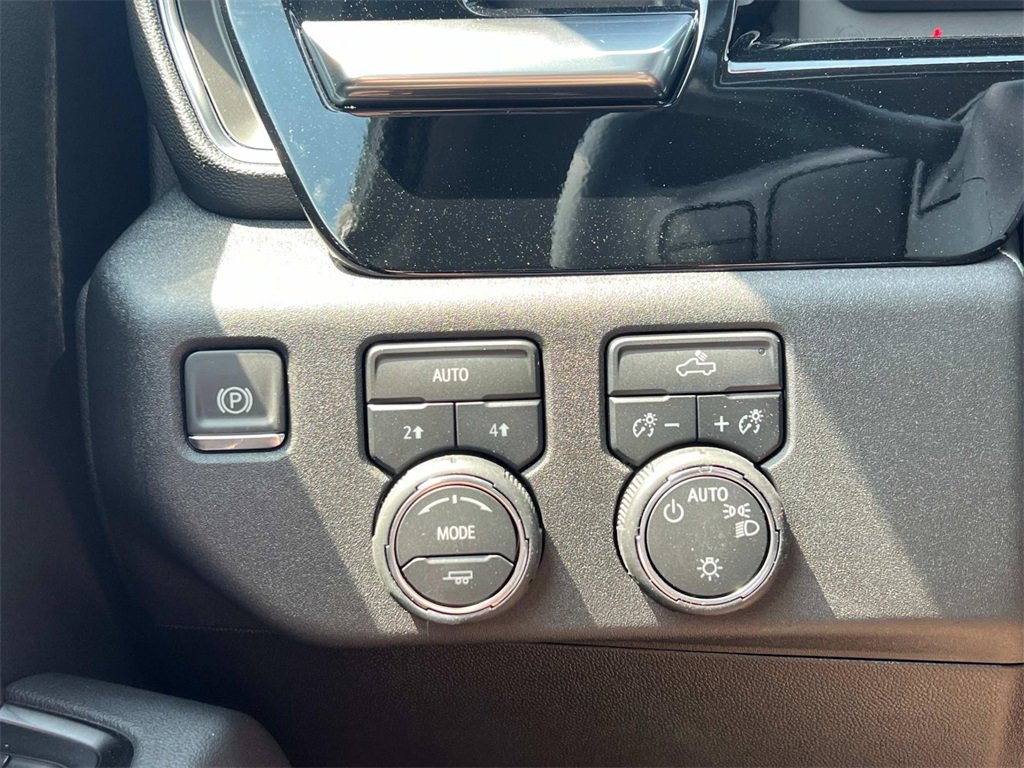 New 2026 Chevrolet Silverado 1500 LT image 21