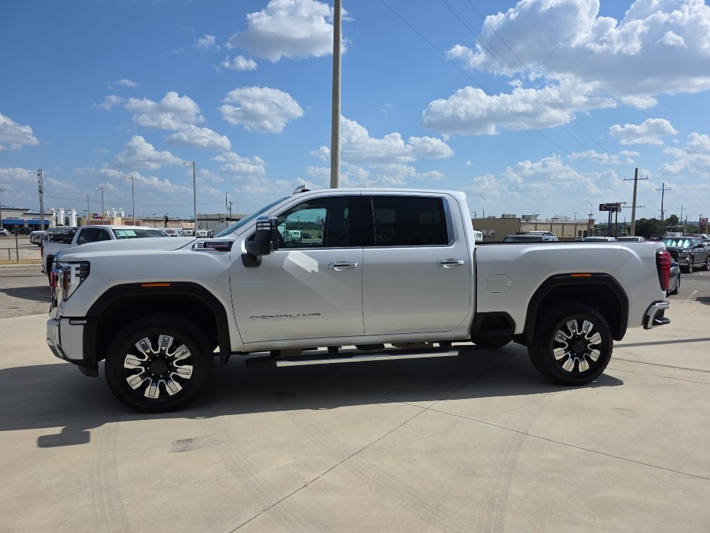 Certified 2025 GMC Sierra 2500 Denali w/ Technology Package AWD/4WD image 4