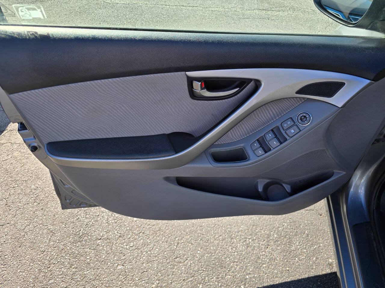 Used 2013 Hyundai Elantra GLS w/ Preferred Pkg FWD image 13