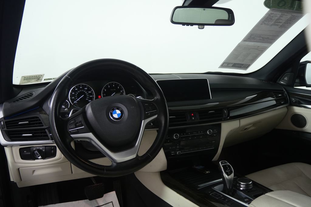 Used 2018 BMW X5 sDrive35i w/ Lighting Package image 16