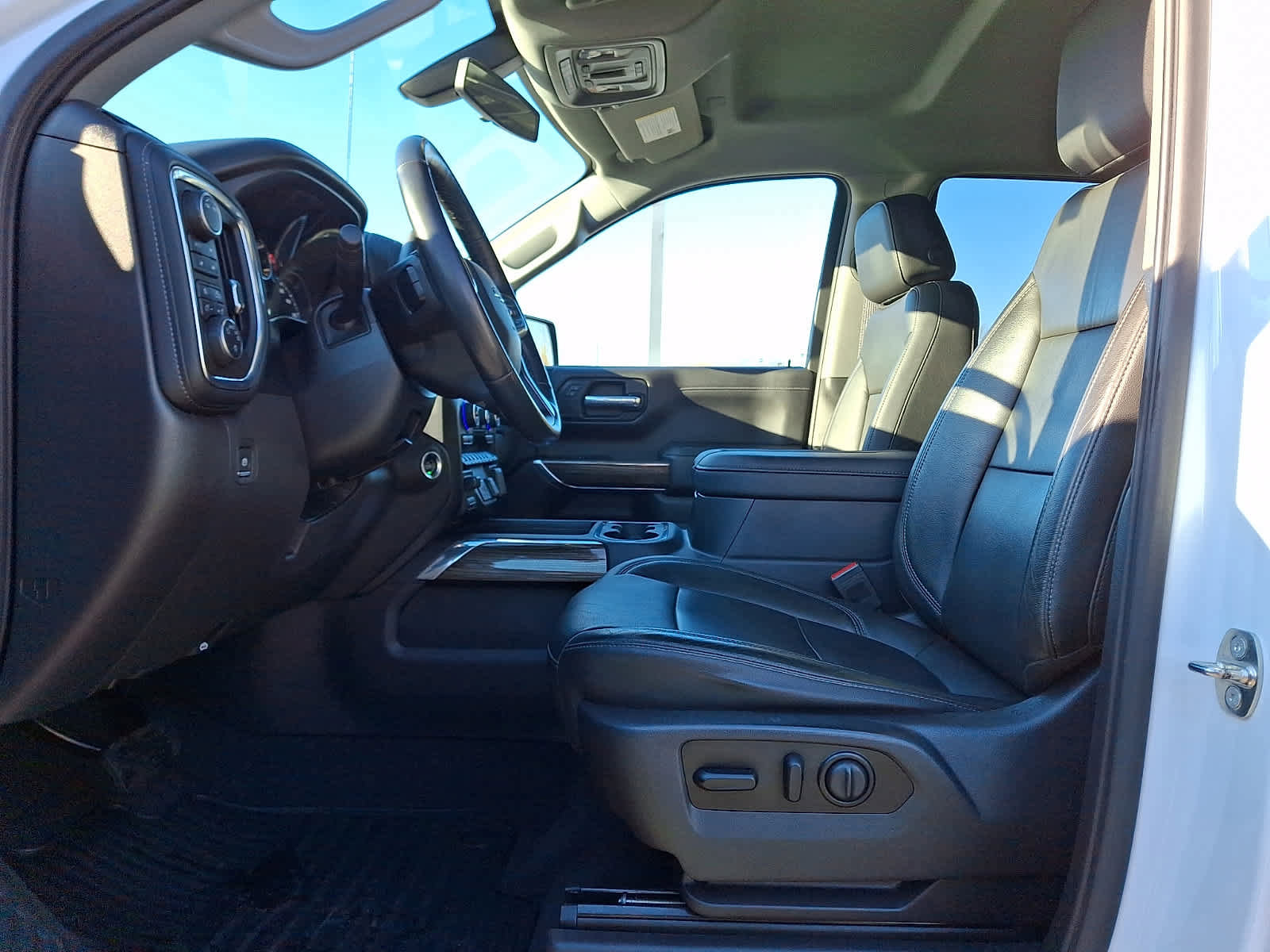 Used 2020 Chevrolet Silverado 1500 RST w/ All-Star Edition image 14