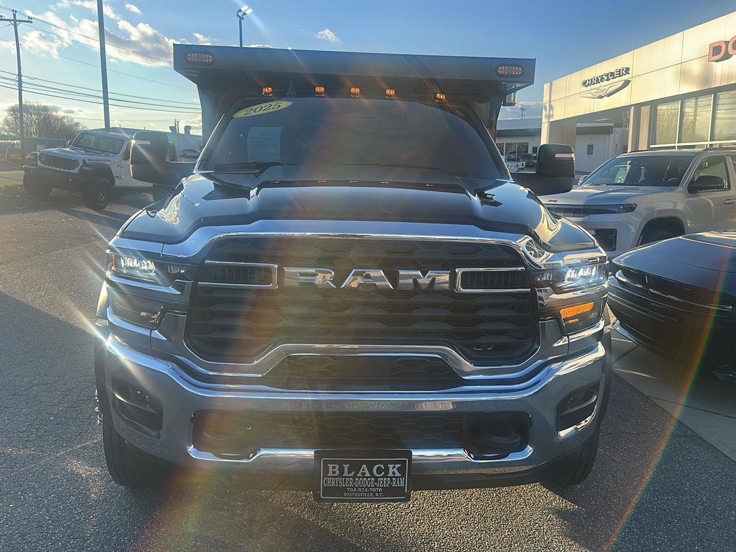 Used 2025 RAM 5500 Big Horn image 2