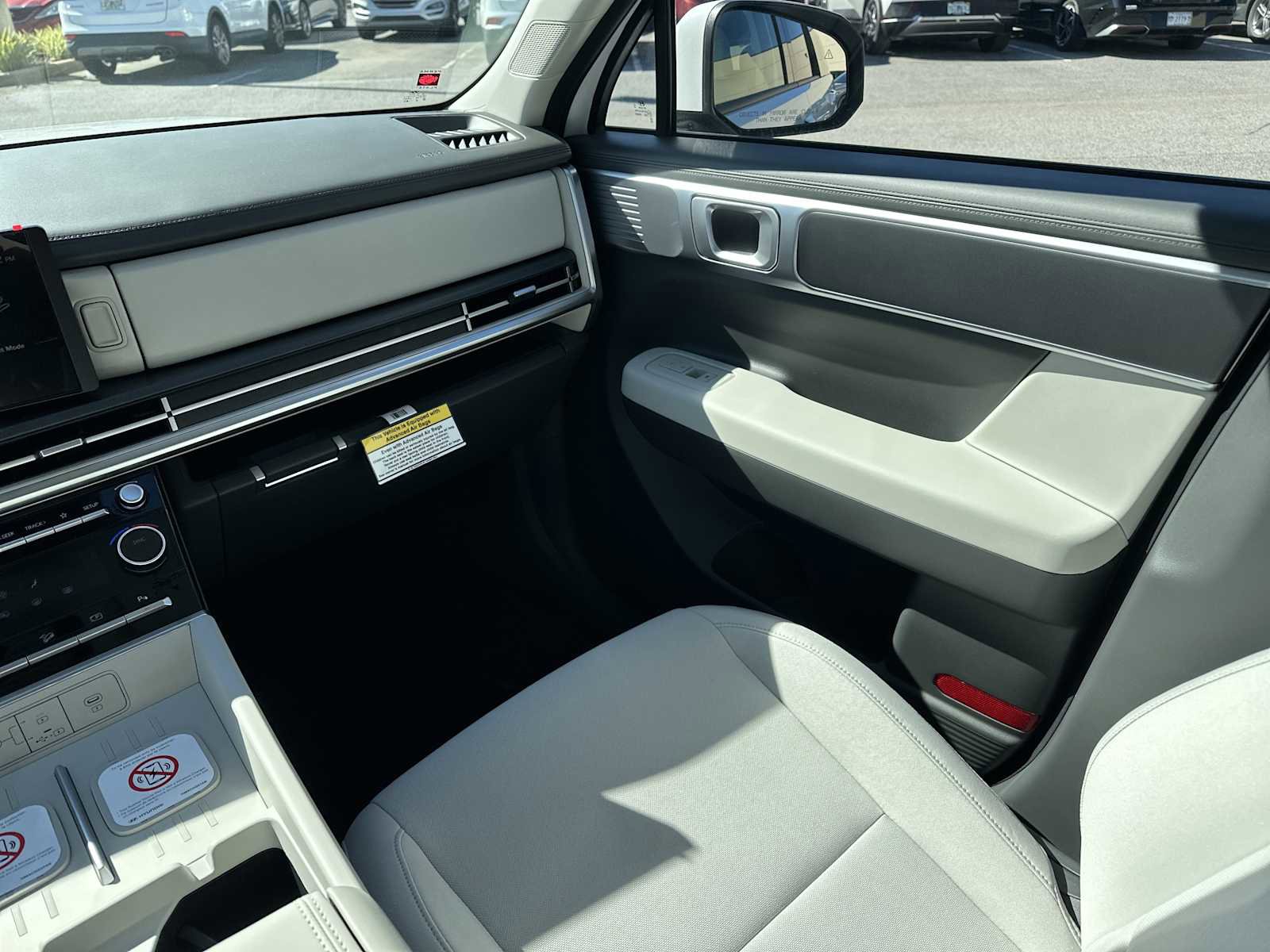 New 2026 Hyundai Santa Fe SE FWD image 13