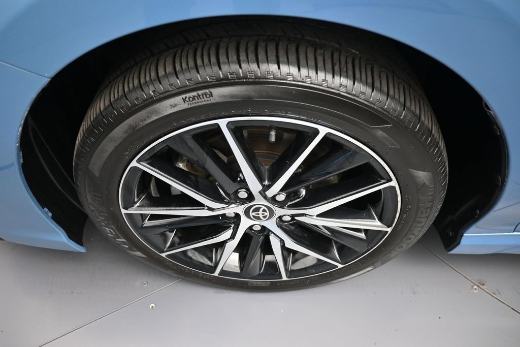 Certified 2024 Toyota Camry SE AWD/4WD image 14