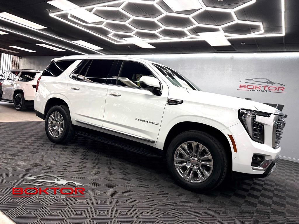 Used 2025 GMC Yukon Denali AWD/4WD image 1