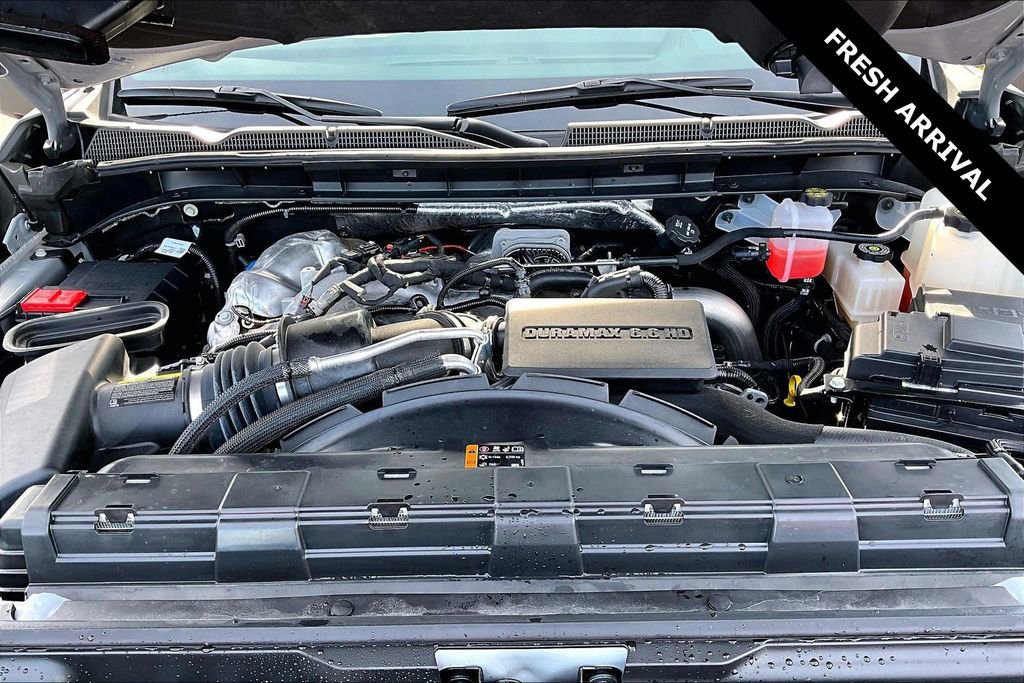 Used 2025 GMC Sierra 2500 AT4 w/ AT4 Premium Plus Package image 30