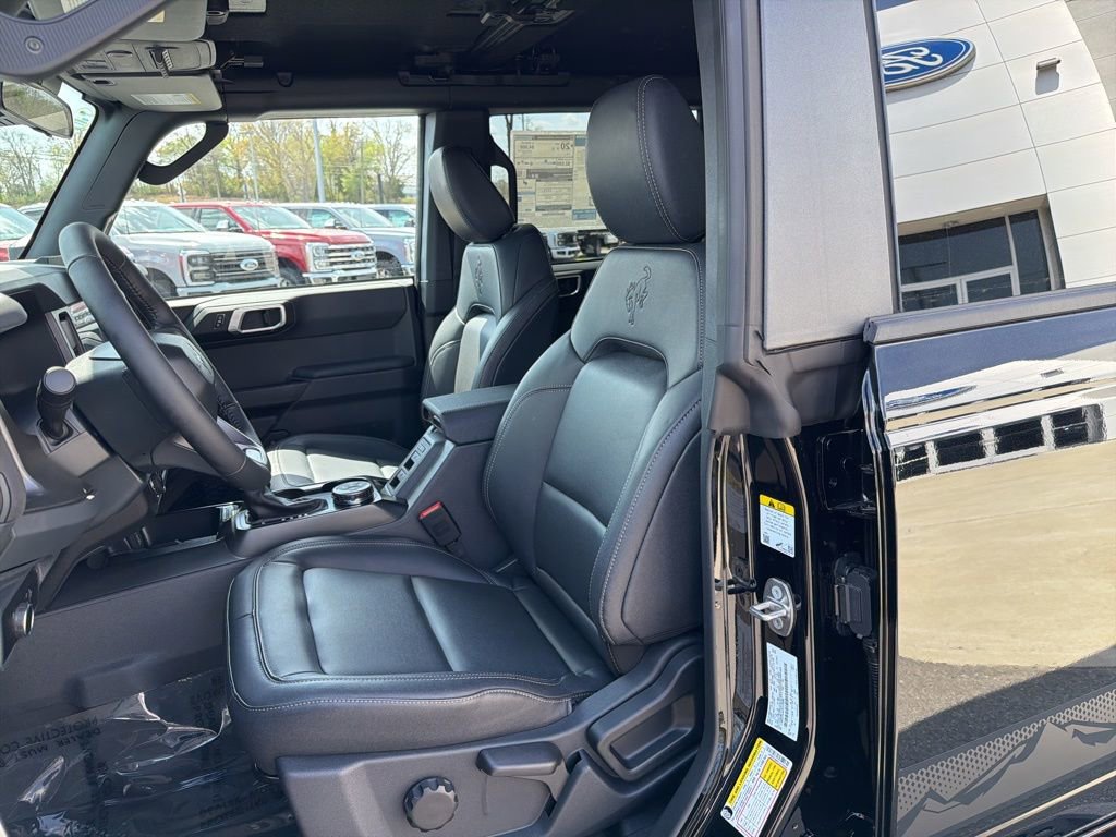 New 2026 Ford Bronco Big Bend image 9