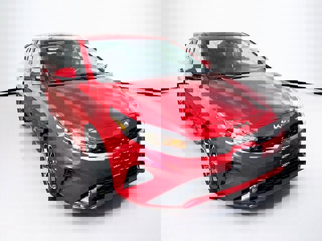 Certified 2023 Kia Forte LXS image 3