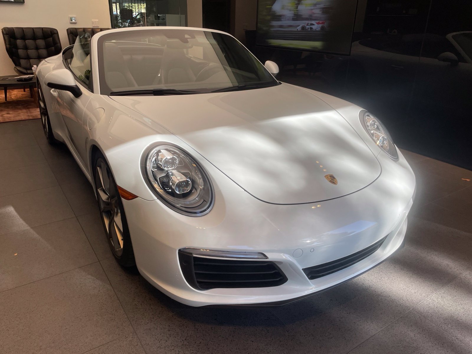 Used 2018 Porsche 911 Carrera RWD image 11