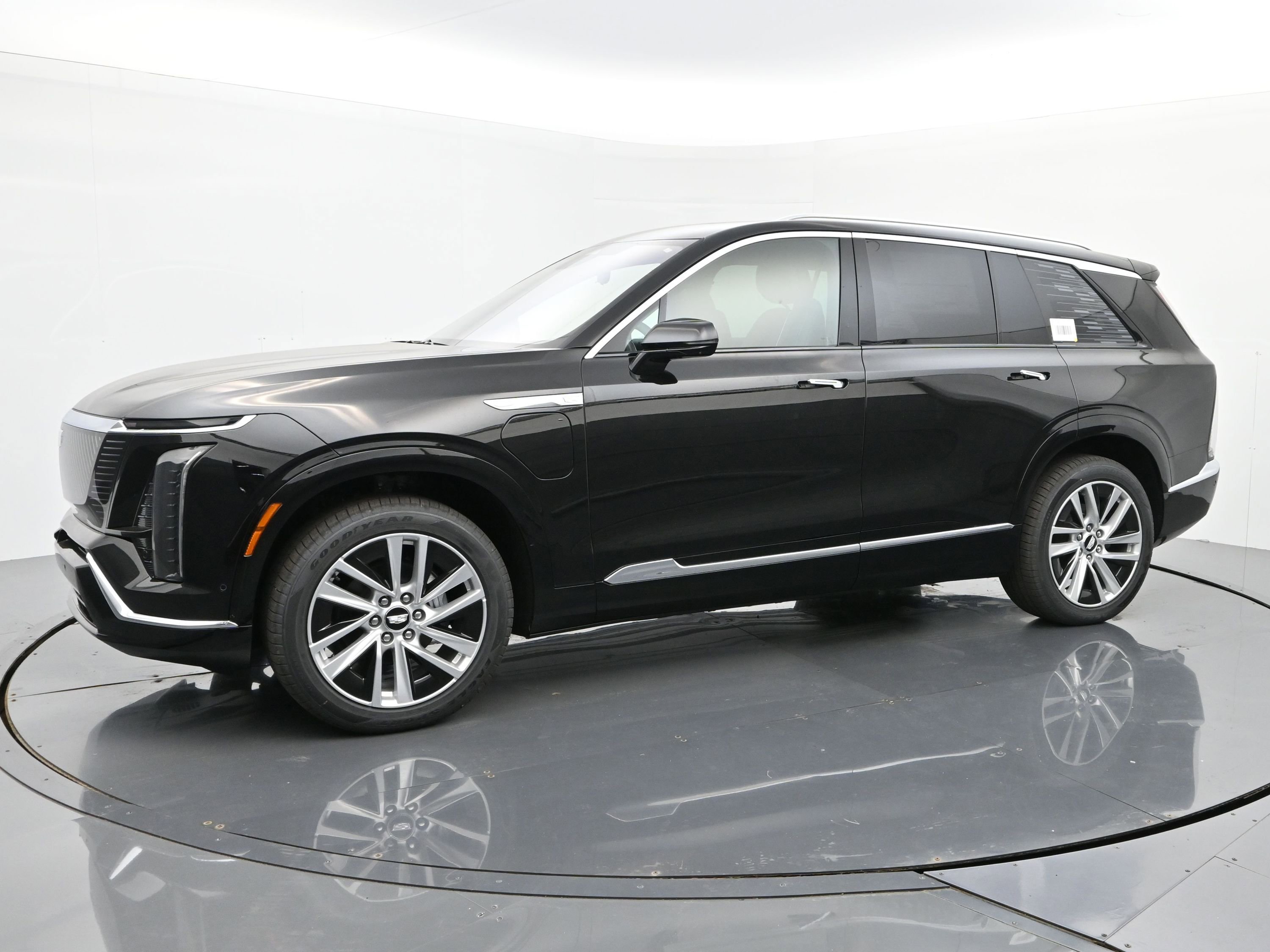 New 2026 Cadillac Vistiq Luxury w/ LPO, Floor Liner Package image 2