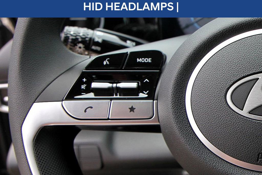 Used 2024 Hyundai Elantra SEL image 16