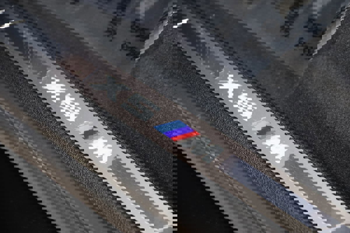 Used 2021 BMW X5 M w/ Executive Package image 40