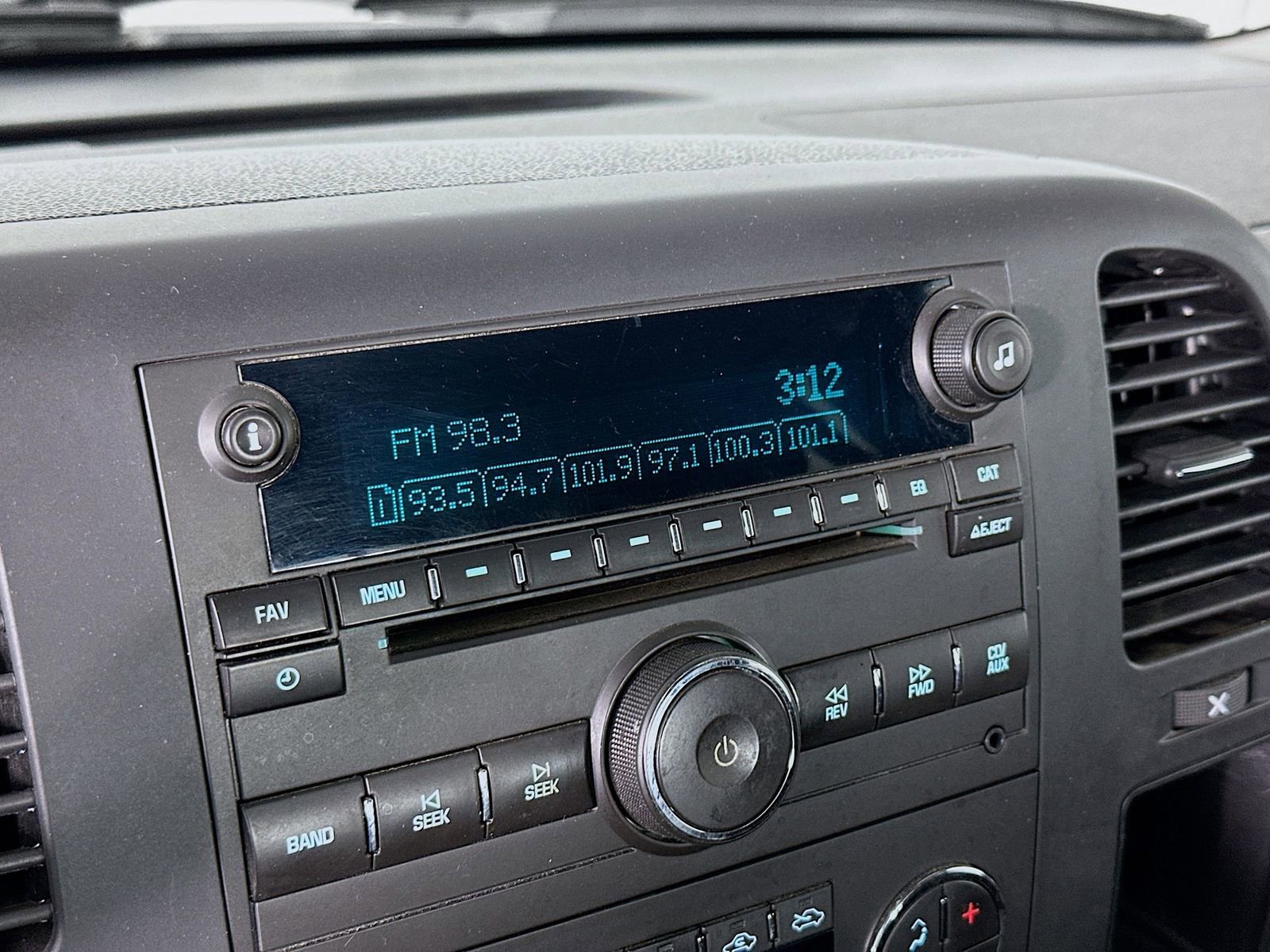 Used 2012 Chevrolet Silverado 2500 LT w/ Interior Plus Package image 16