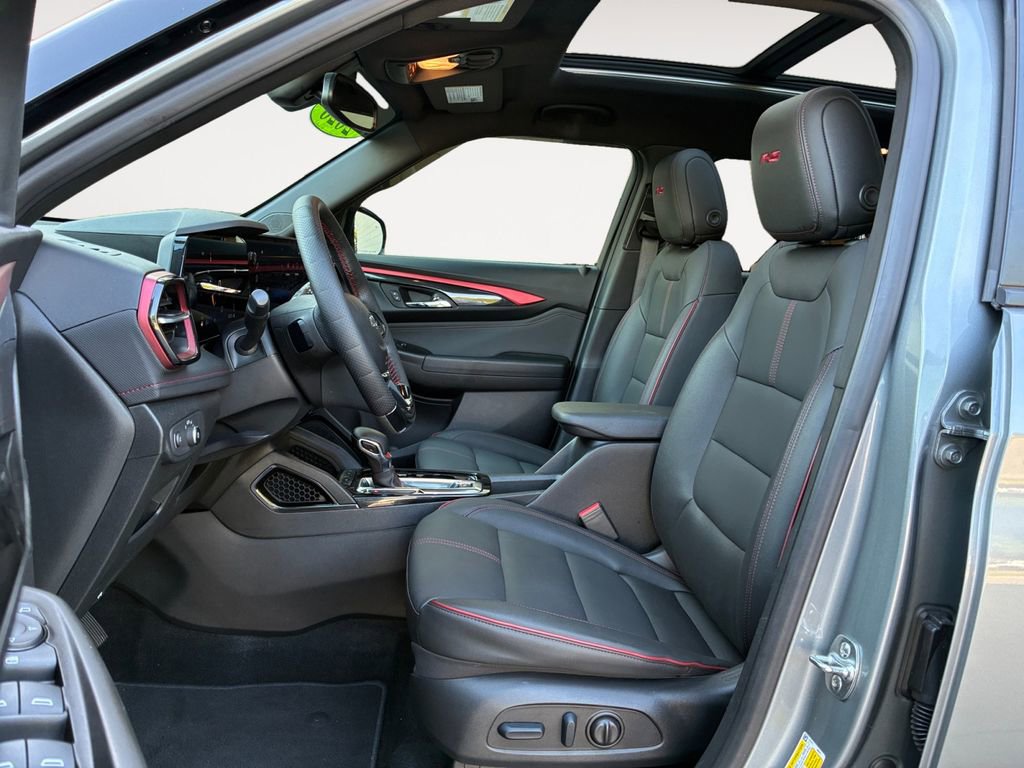 Used 2026 Chevrolet TrailBlazer RS w/ Convenience Package image 9
