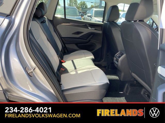 New 2025 Volkswagen Tiguan SE image 51