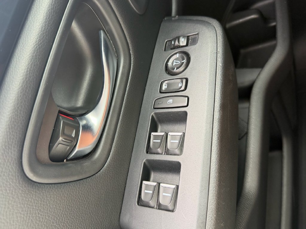 Used 2023 Honda Pilot EX-L image 37