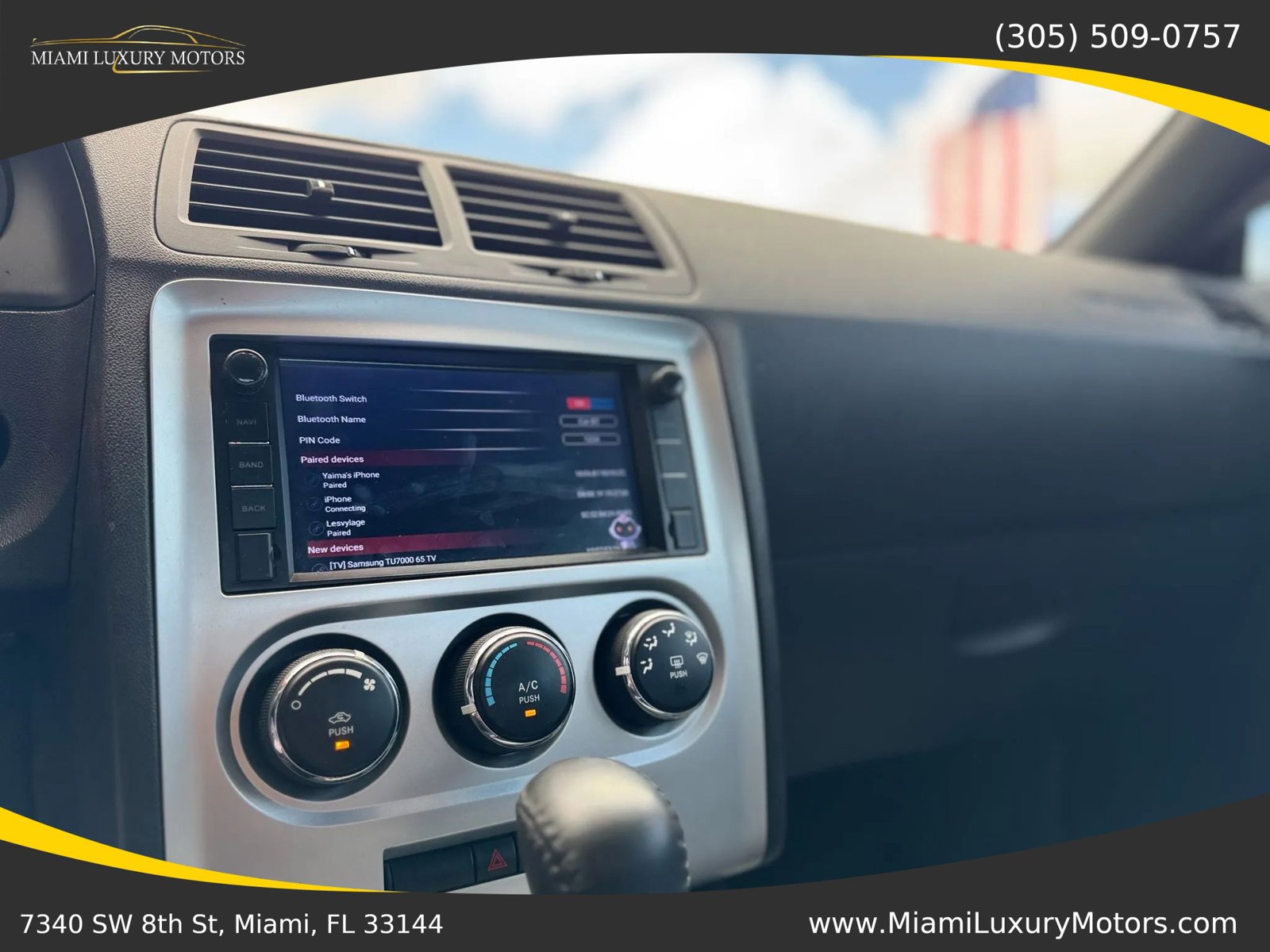 Used 2009 Dodge Challenger SE RWD image 20