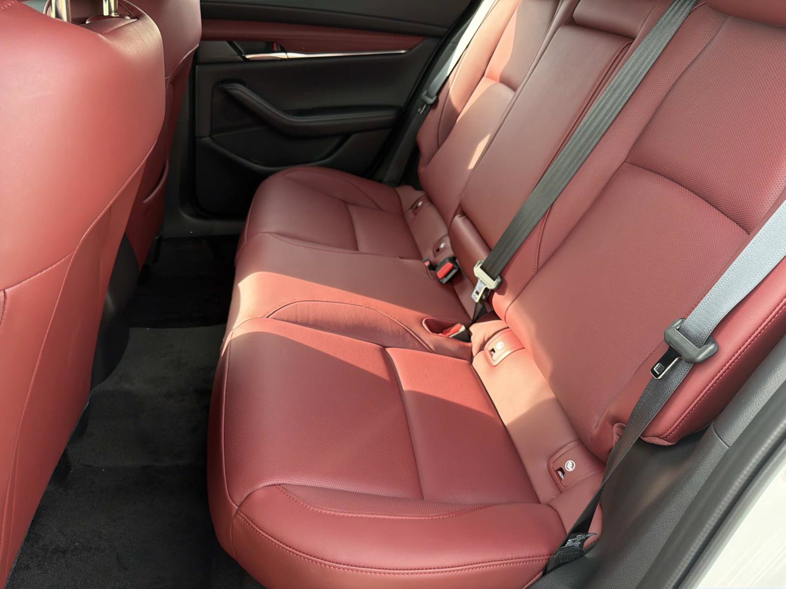 New 2026 MAZDA MAZDA3 2.5 S Hatchback w/ Premium Pkg image 24