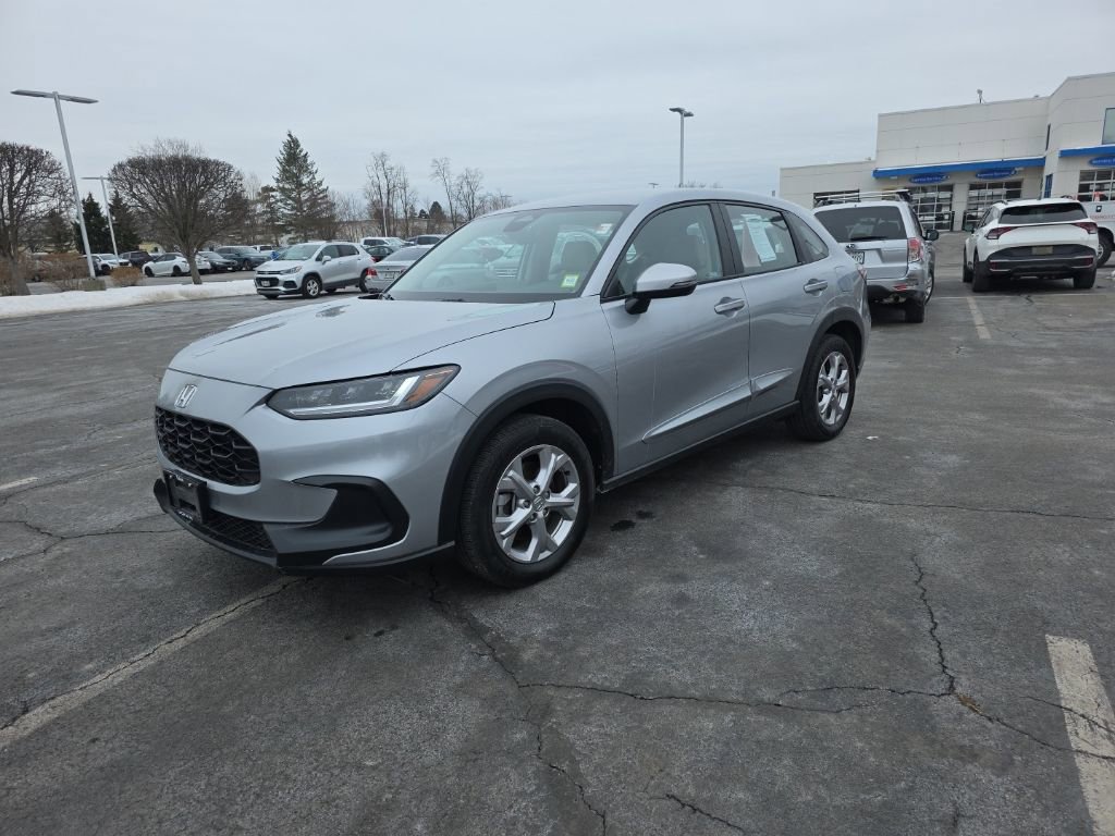 Certified 2023 Honda HR-V LX image 3